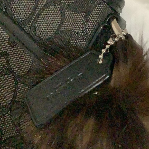 Coach Crossbody in Signature Jacquard - Picture 4 of 16